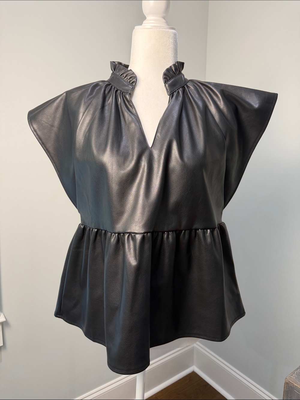 THML Black Faux Leather Ruffle Collar Peplum Top. Size Small.